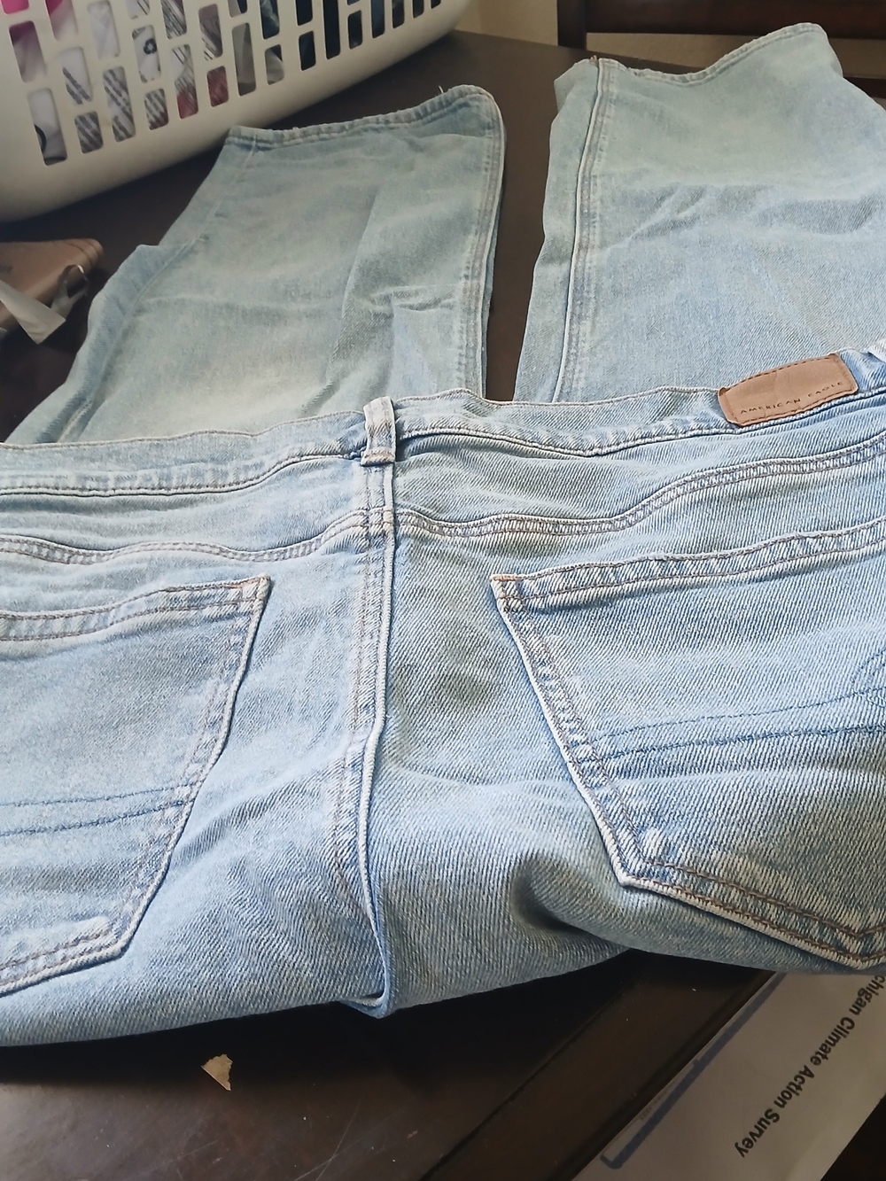 Light Blue Men's Denim Jeans - Classic Straight Fit